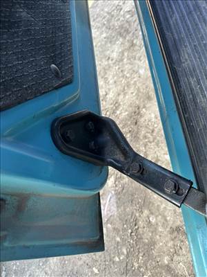 Mercedes Vito 638 Tolóajtó üresen  611980