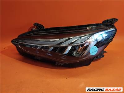 MG HS bal led lámpa (S67.130.407R)a