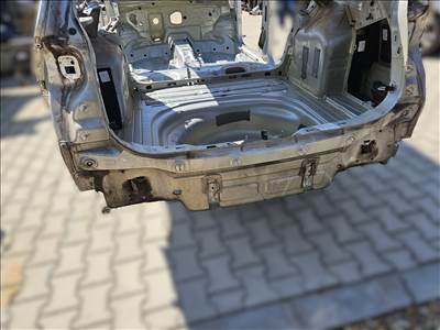 Volkswagen Golf VII kombi hátfal (18592)