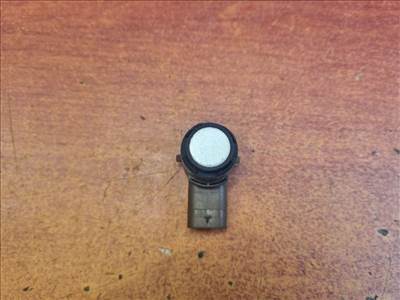 TOYOTA C-HR Tolatóradar Fej