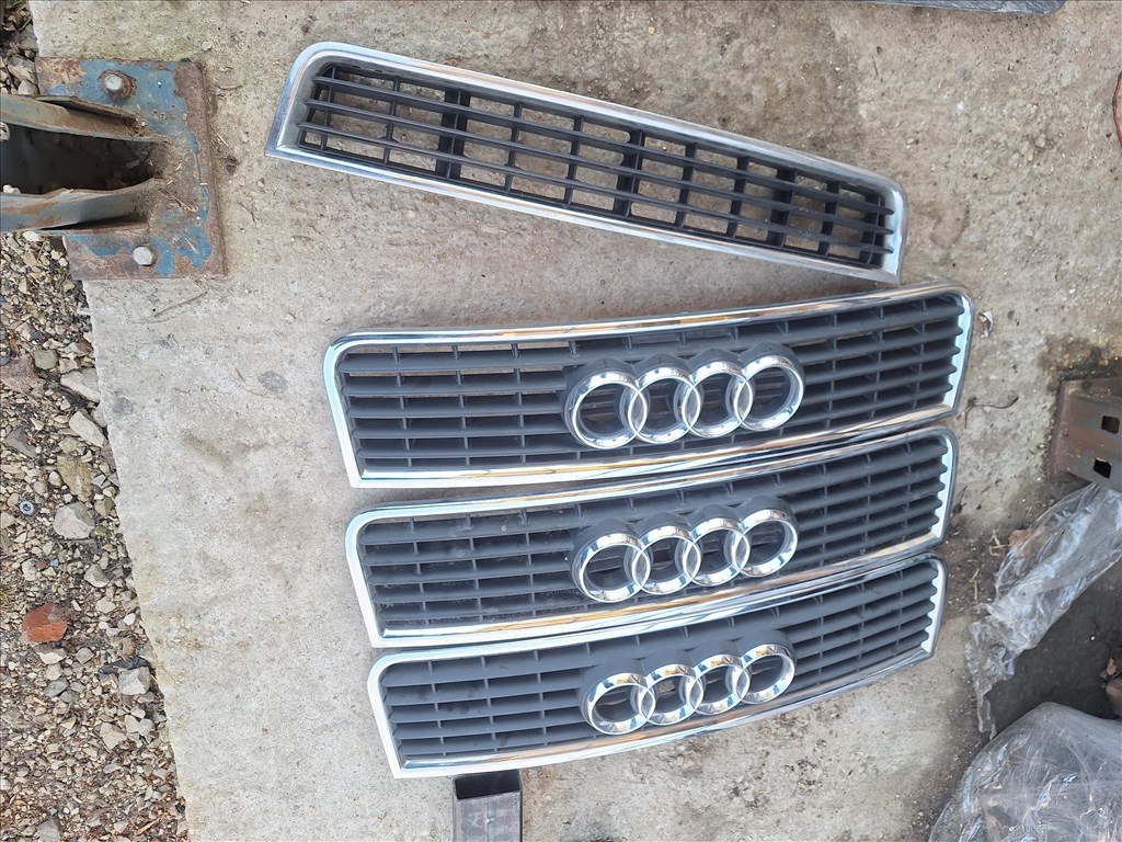 Audi A4 (B6/B7) Géptető Rács  1. kép