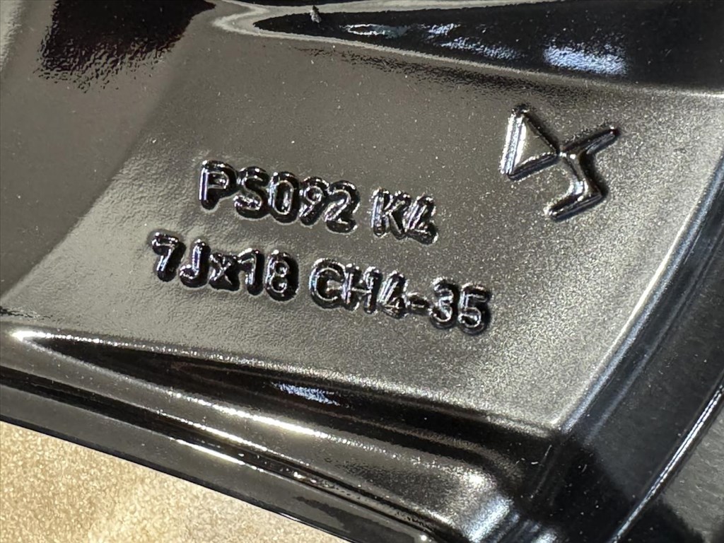 R18 4x108 Original DS Peugeot Citroen 7J ET35 gyári Demo alufelnik 18" 7. kép