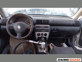 Seat León I Biztosítéktábla Utastér *139979*