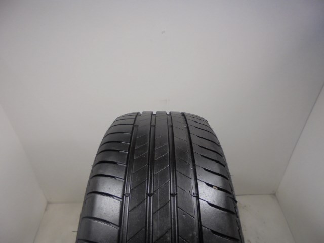 Bridgestone T005 215/60 R17  1. kép