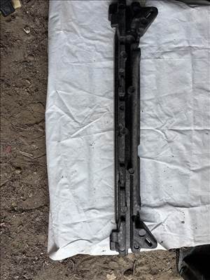 Hyundai Tucson (TL) ütközés elnyelő szivacs 86520-d7000