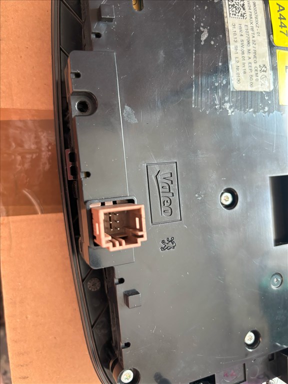 Peugeot 508 I rádió, klíma panel kapcsoló 98023793xz 7. kép