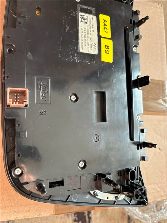 Peugeot 508 I rádió, klíma panel kapcsoló 98023793xz 10. kép