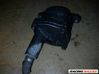 Renault R21 Vákumpumpa *65941*