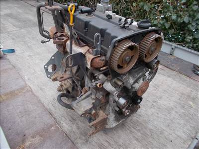 Kia Carnival (KV-II) bontott alkatrészei