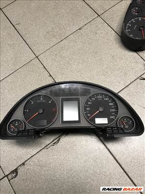 Audi A4 (B6/B7) 2,0 PD BLB - kilométer óra 8e0920900r