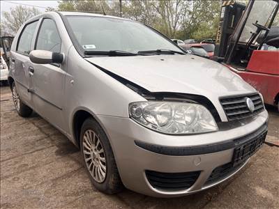 Fiat Punto II 1.2i bontott alkatrészei