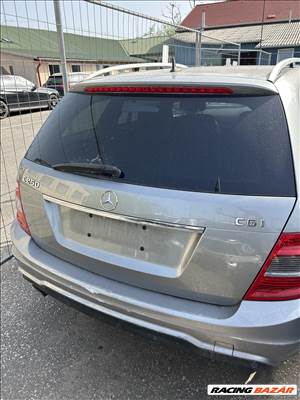 Mercedes C-osztály W204 T-modell csomagtérajtó 