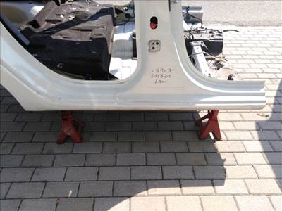 Citroen C3 Picasso jobb küszöb