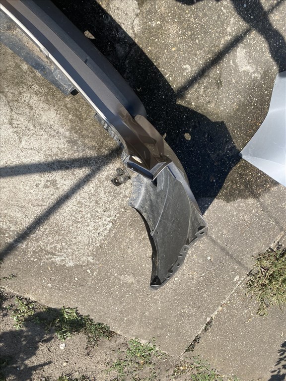 Dacia Duster II Hátsó lökhárító  4. kép