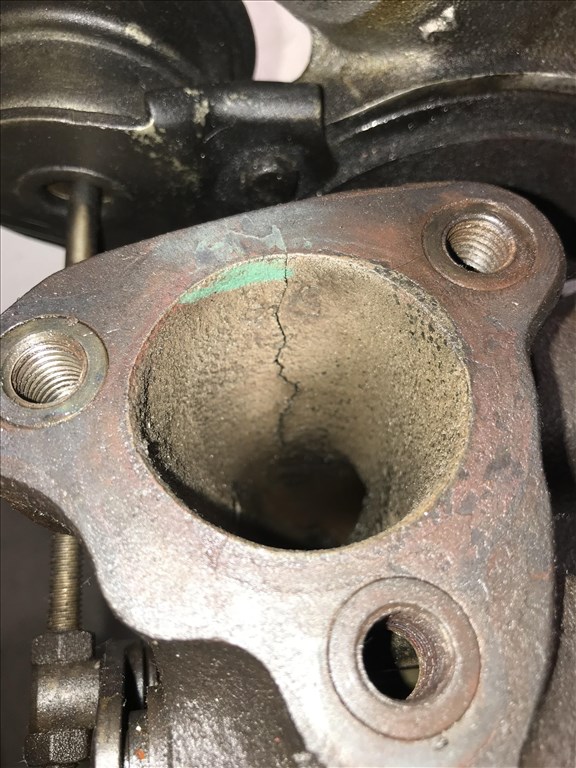 Seat León II 1M 1,8T CUPRA / turbó 4. kép