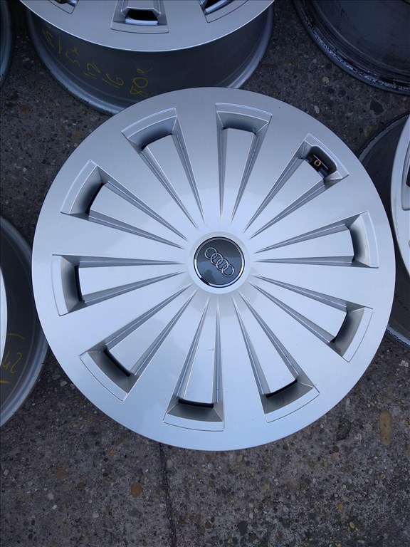 5x112 16 Gyári Audi alufelni dísztárcsával 60000ft a 4db/142/ 4. kép