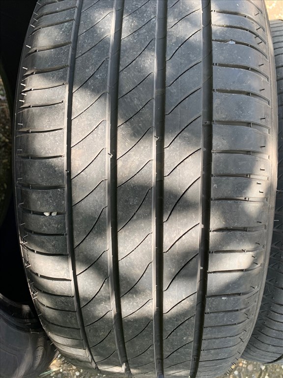  215/5018" használt Michelin nyári gumi gumi 1. kép