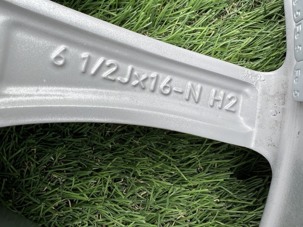 5x112 16" Bmw gyári 3-as sorozat (G20/G21/G28) alufelni 6,5Jx16h2 ET22 7. kép