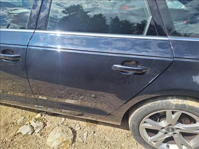 Audi A4 (B9 - 8W) Lx5r avant bal hátsó ajtó 