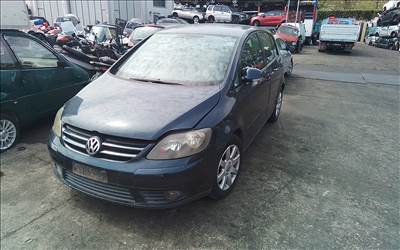 Volkswagen Golf Plus bontott alkatrészei