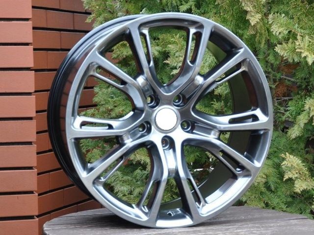 568 HB ALUFELNI 22 5x127 JEEP GRAND CHEROKEE SRT8 MEGERŐSÍTETT ET28 4. kép