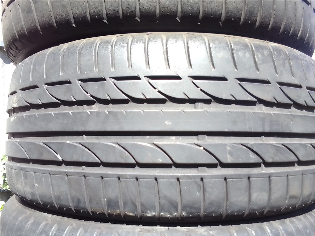  235/40R19 Bridgestone Potenza S001 nyári gumi  3. kép