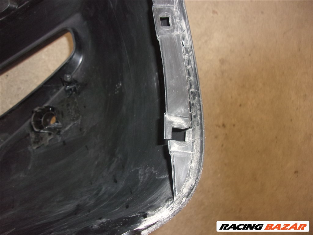 KIA STONIC hátsó lökhárító héj 2017-2022 4. kép