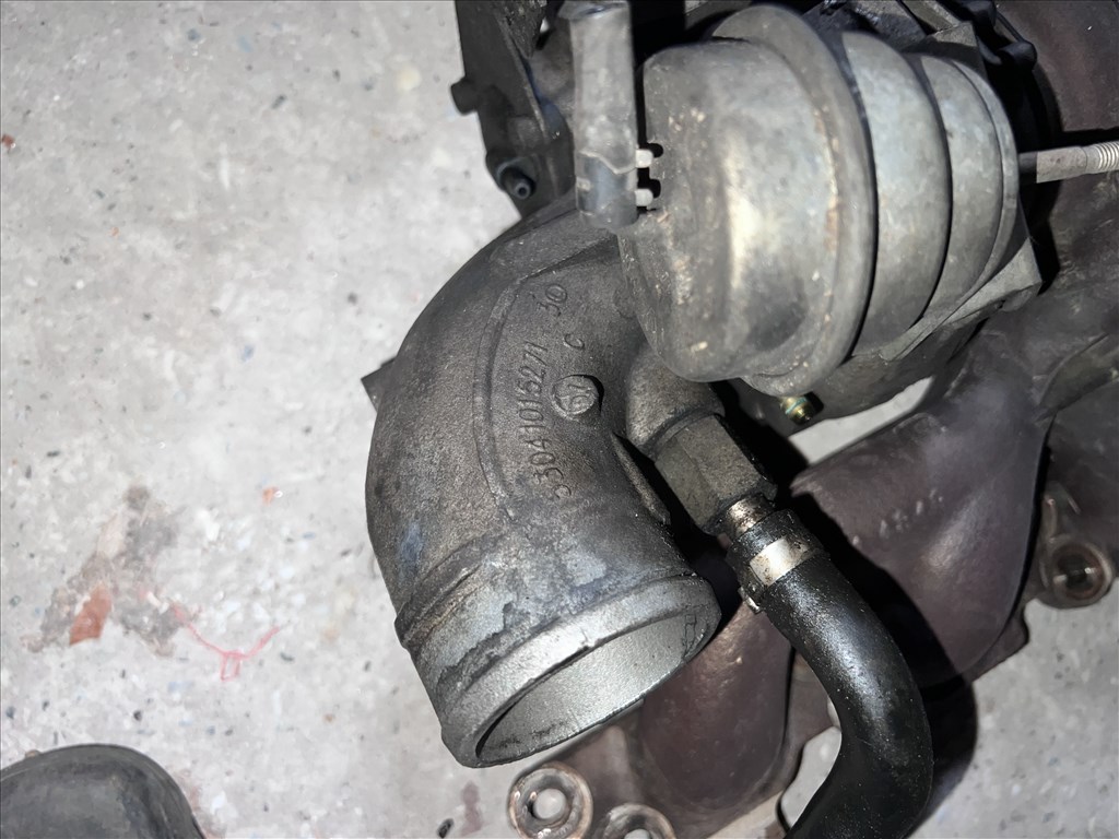 Ford/ Volvo 2.5t turbó - 53041015271   4. kép