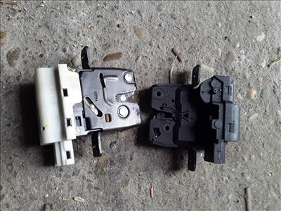 Nissan Micra K12 Csomagtérajtó Zár Centrálzár