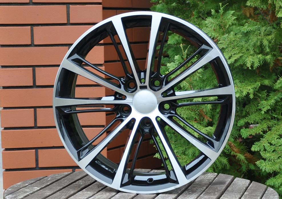 FE010 MB ALUFELNI 18 5x120BMW 5 7 F10 F11 F01 F30 ET34 2. kép