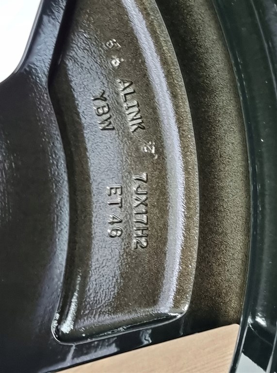 EREDETI ALUFELNI VW TORNADO 17 5x112 ET46 JETTA TOURAN T-ROC GOLF 4. kép