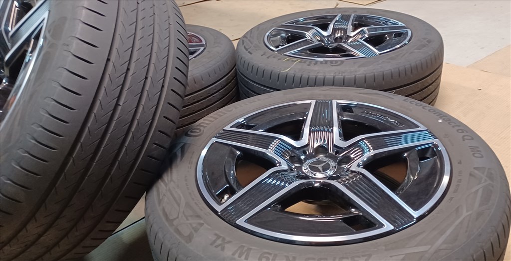  Mercedes W254 GLC AMG 5x112 8-9x19 235/55-255/50 R19 nyári gumikkal 4db 3. kép