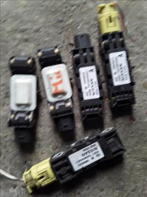 Nissan Micra K12 Légzsák Indító 0285003019