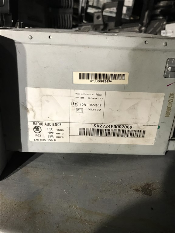 Skoda Octavia II fejegység  1z0035156b 2. kép