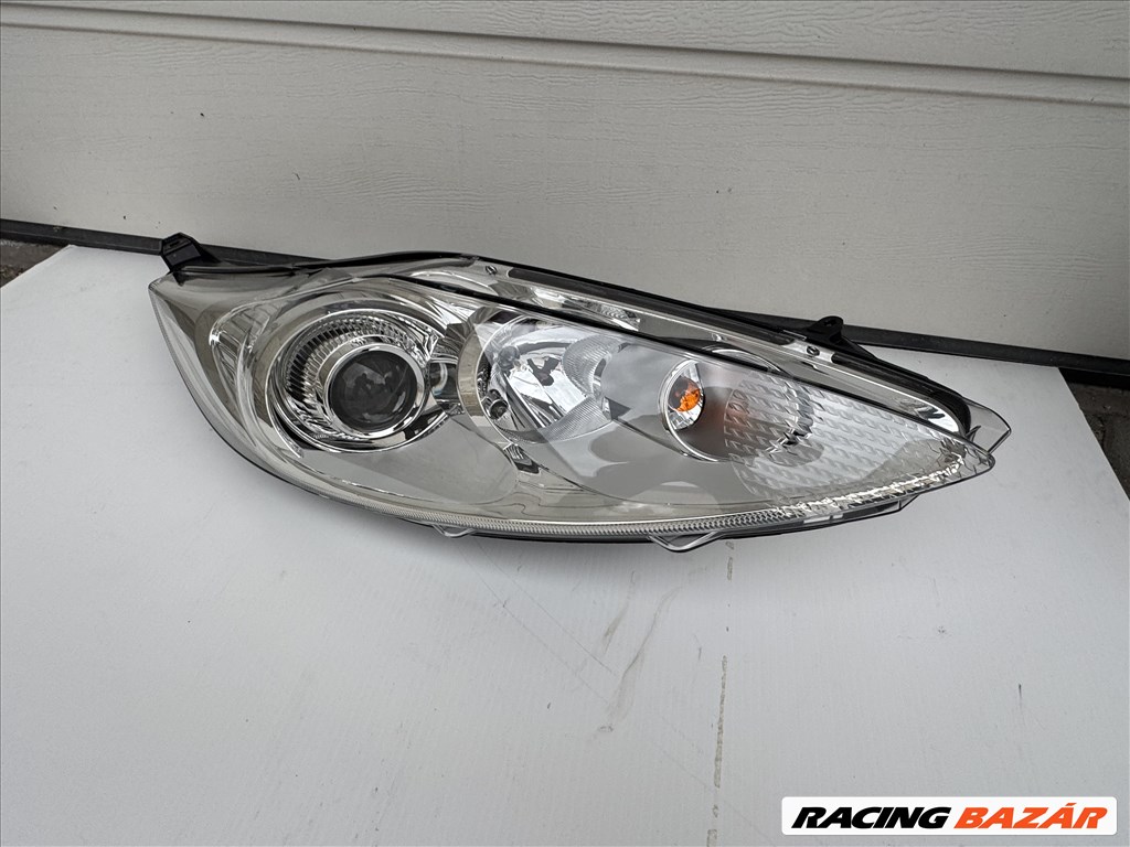 Ford Fiesta jobb első fényszóró eladó  1el24704536 1el247045361 4. kép