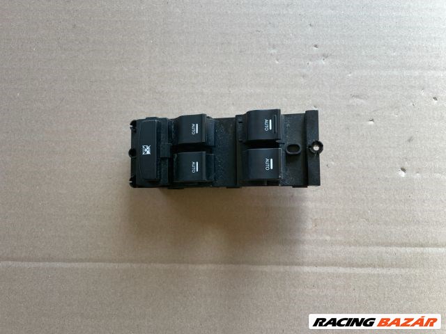 Hyundai i40cw 1.7 CRDi bal első ablakemelő kapcsoló  935703z300 2. kép