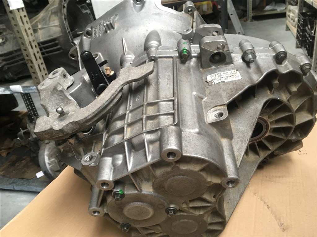 Eladó Ford Transit haszonjármű 3. kép