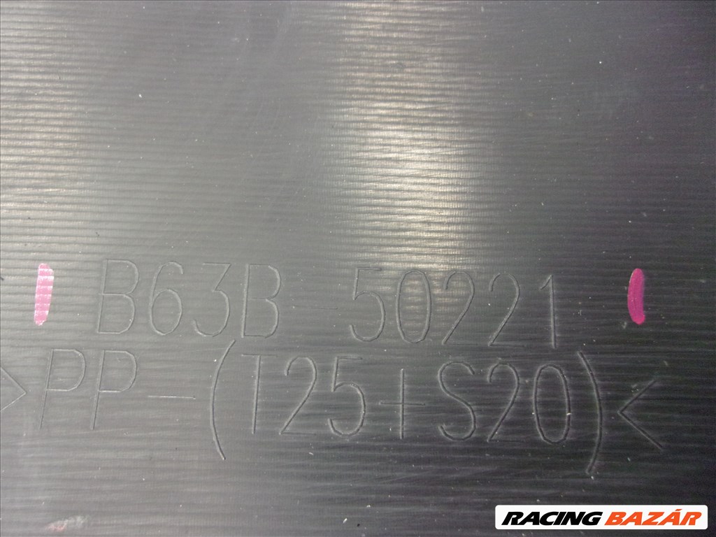 MAZDA 3 Sport hátsó lökhárító héj 2017-2019 B63B-50211 5. kép