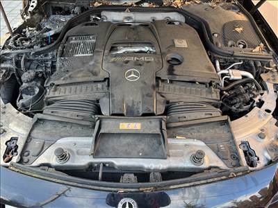 E 63 amg motor M177980