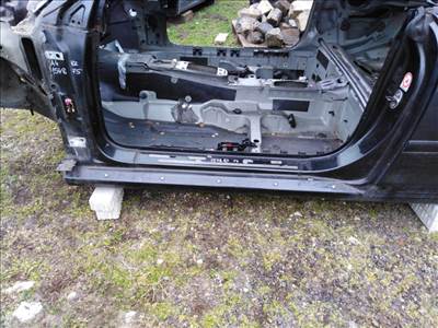 Audi A4 cabrio (8H) bal küszöb