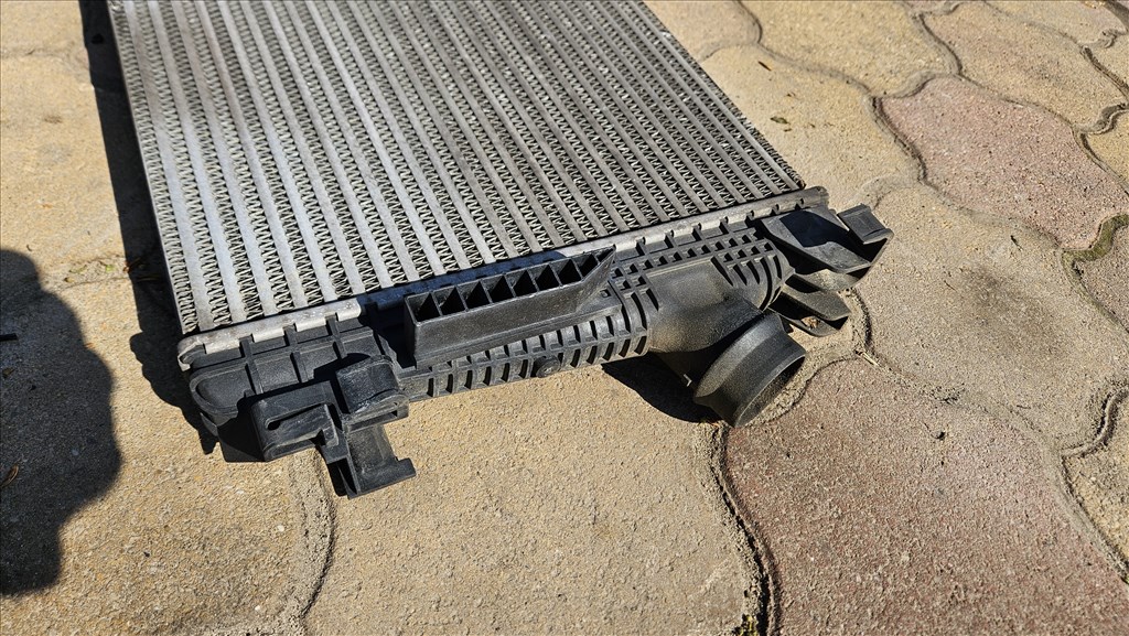 Opel Zafira C Tourer 1.6 CDTI Intercooler hűtő 13267647 5. kép