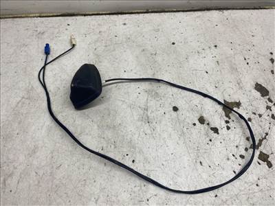 RENAULT CLIO IV 1.5 dCi 90 Antenna #37112# E3033028