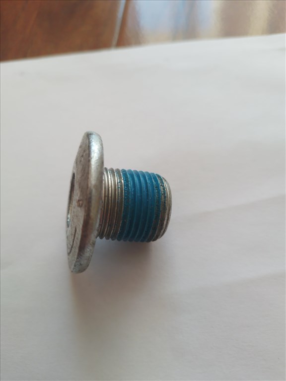 Vw Skoda Seat Audi Kormánykerék rögzítő csavar  2. kép