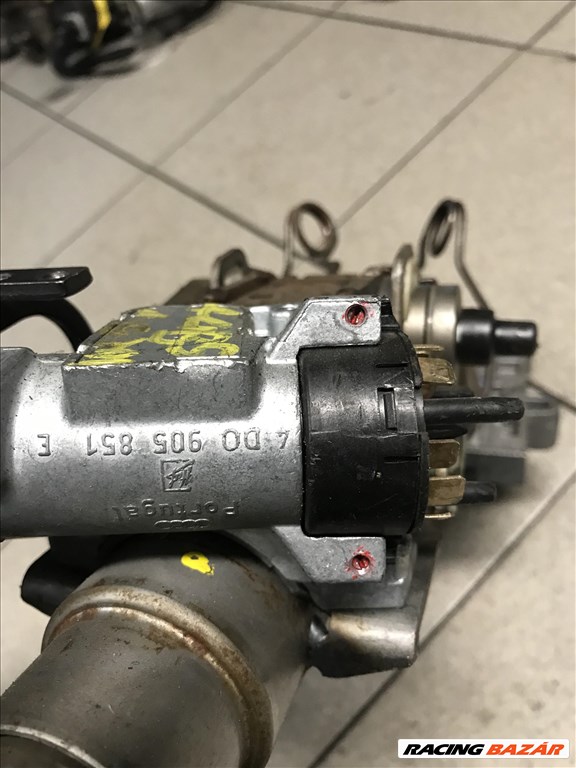 Audi A4 (B5 - 8D) gyújtáskapcsoló + kulcs 3. kép
