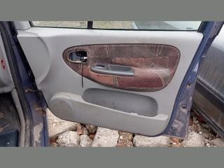 Renault Scénic I Biztosítéktábla Utastér *140808* 4. kép