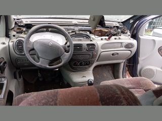 Renault Scénic I Biztosítéktábla Utastér *140808* 1. kép