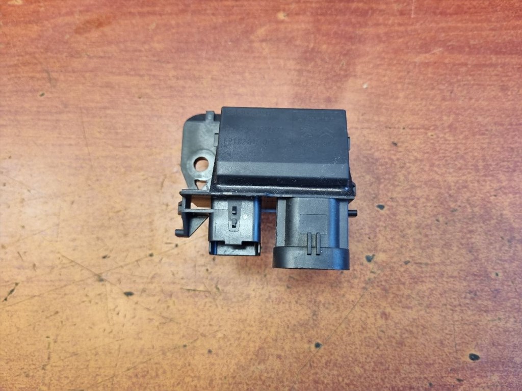 OPEL CORSA F Előtét Ellenállás Fűtőmotor 1. kép