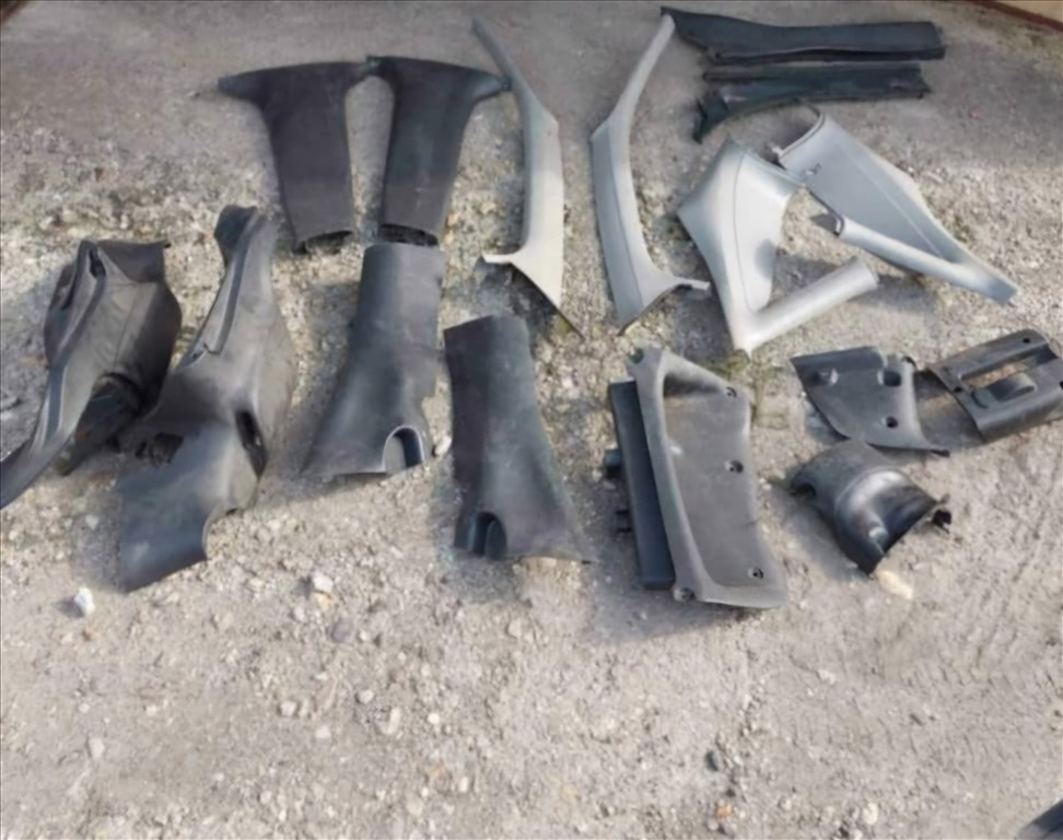 Ford focus Mk1 bontott alkatreszek , egyben 2. kép