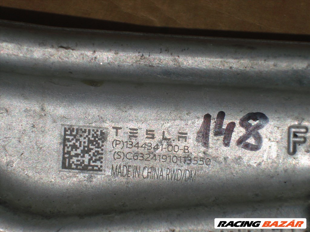 Tesla Model 3 első Futómű alsó Gyári lengőkar 1344341-00-B 2017-től 5. kép