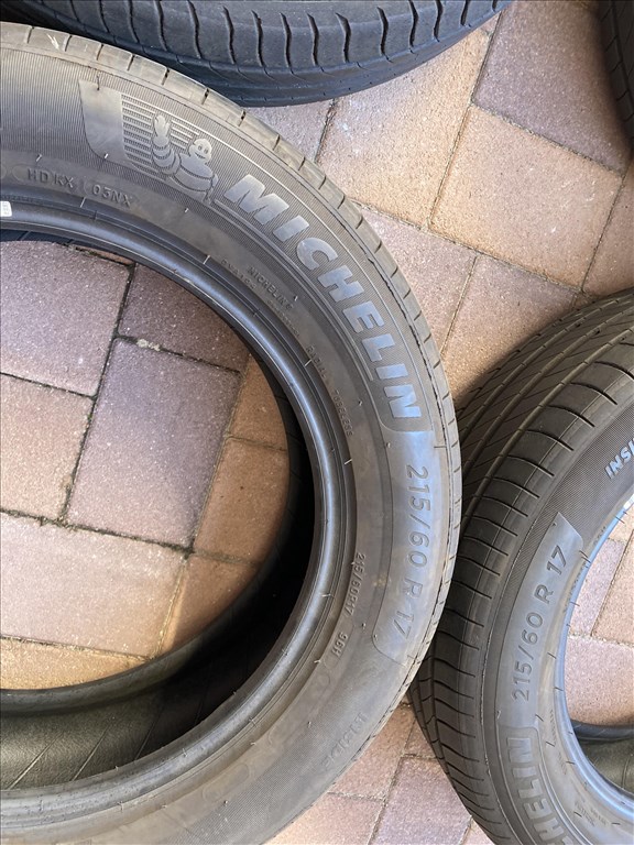 Michelin Primacy 4 215/60 r17 nyári gumi garnitúra eladó ! 3. kép